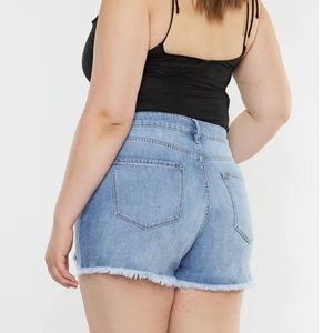 KanCan Isabelle Ultra High Rise Mom Shorts In Distressed Denim Plus Size 3XL